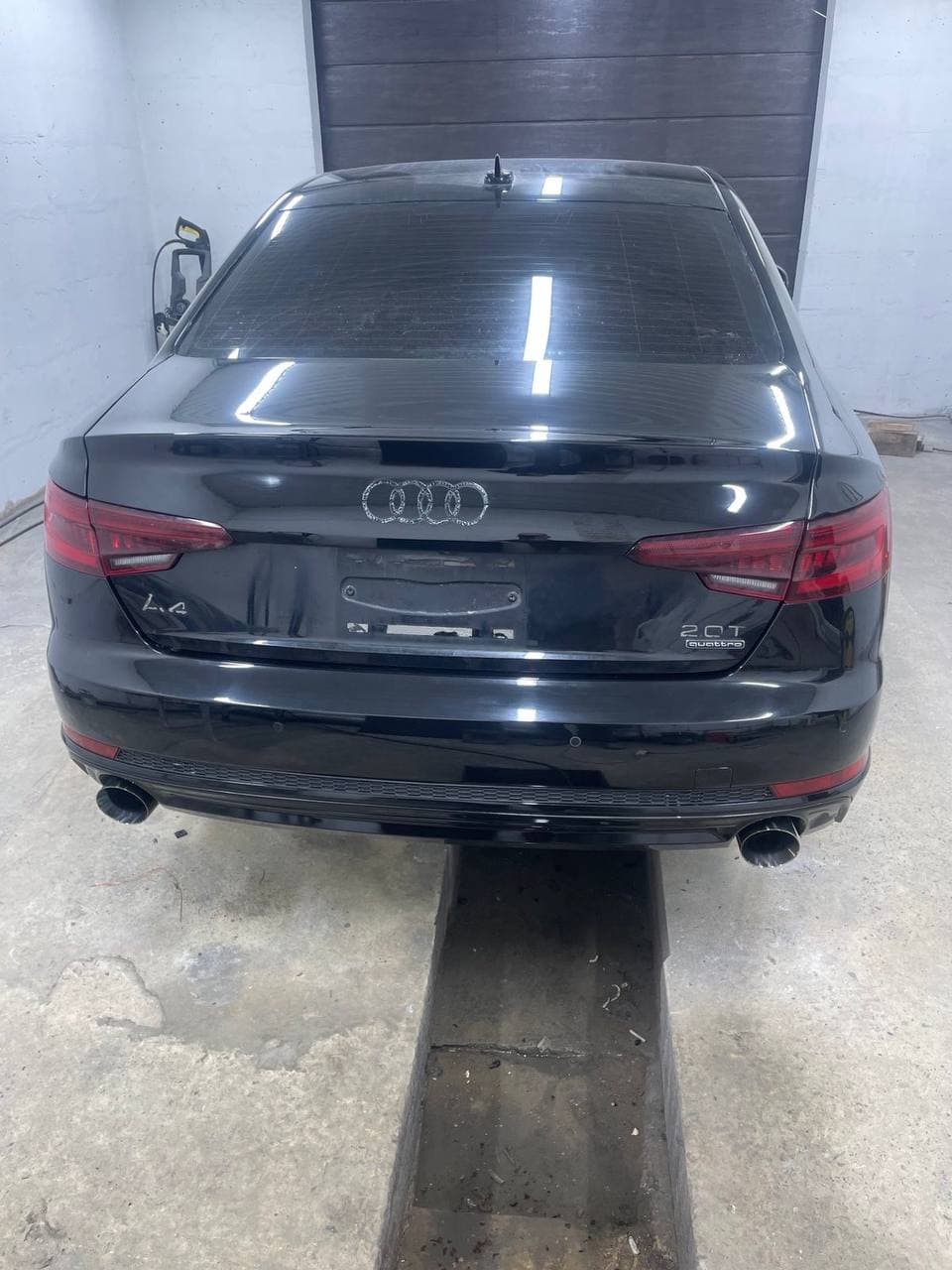 Авто одразу після аварії на дорозі